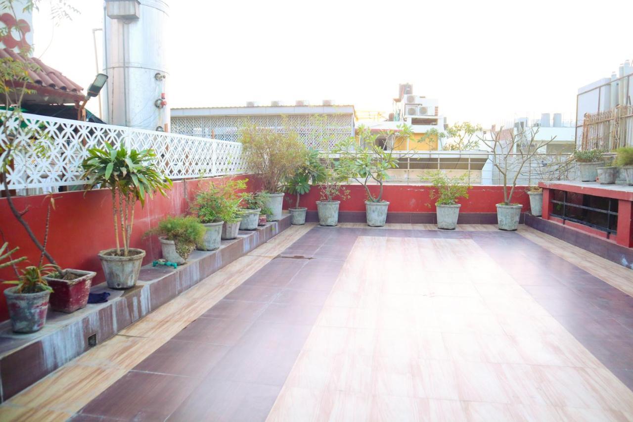 Hotel India International Нью-Дели Экстерьер фото