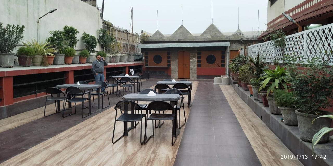 Hotel India International Нью-Дели Экстерьер фото